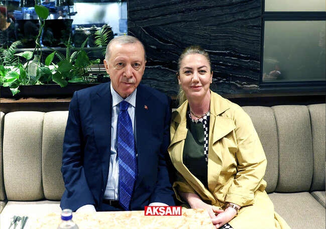 Ərdoğan vətəndaşlarla kafedə - Video