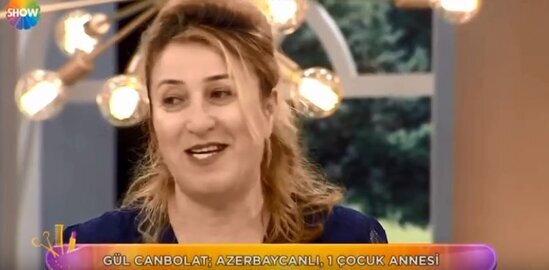 Türkiyə kanalında azərbaycanlı qadının ağzındakı qızıl diş hər kəsi güldürdü - FOTO