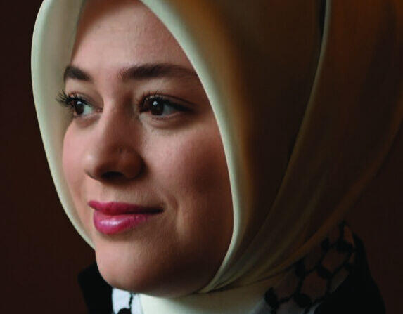 Ərdoğanın yanından ayırmadığı Fatimə kimdir? - FOTO