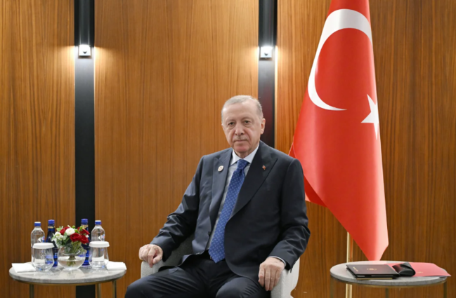 İlham Əliyevin Bişkekdə Rəcəb Tayyib Ərdoğanla görüşü olub - FOTO