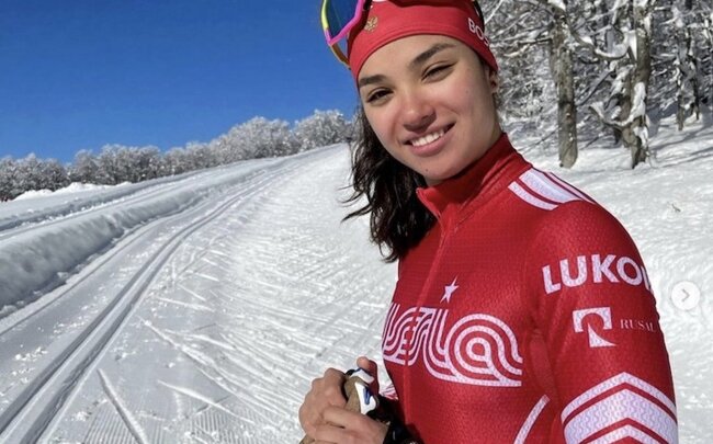 Rusiyalı idmançı Qış Olimpiya Oyunlarının tarixinə düşüb