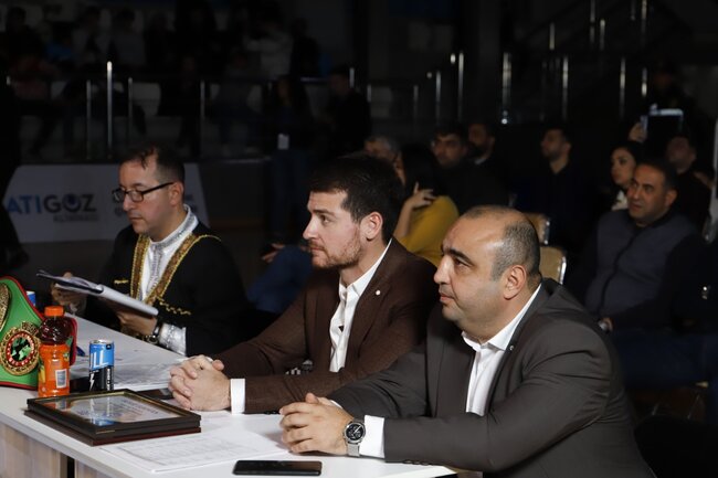 Bakıda UBO-nun Dünya kəməri uğrunda döyüş keçirilib