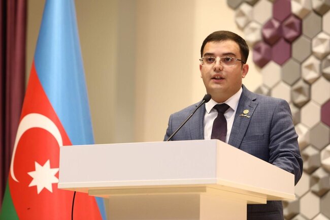 BDU-da TƏHSİL HAQQI 7600 MANAT OLDU - "Mühazirələr kosmosdan yayımlanacaq?"