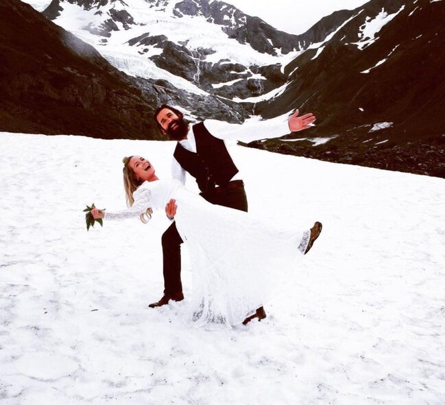 Eyni kişiyə 24 dəfə ƏRƏ GETDİ, 26 dəfəsi QALIB - MARAQLI SƏBƏB - FOTO