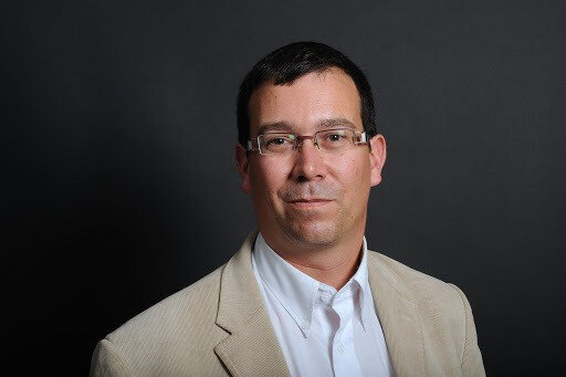 Fransız ekspert: "Bərpa olunan enerji üzrə Azərbaycanla əməkdaşlıq uğurlu olar" - MÜSAHİBƏ