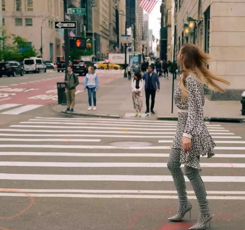 Meryem Uzerlini görənlər tanımadı: Nyu-Yorkdakı ana qız