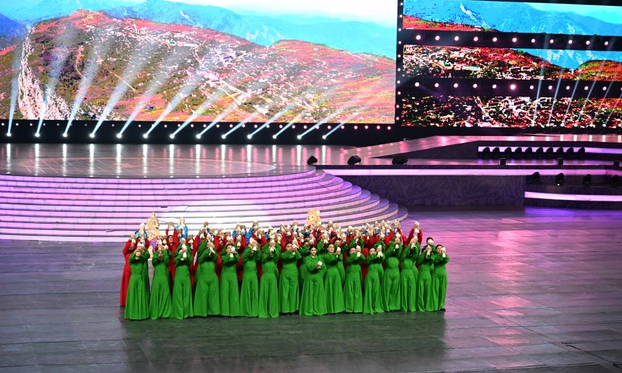 İlham Əliyev və Mehriban Əliyeva Gəncədə III MDB Oyunlarının açılış mərasimini izləyiblər