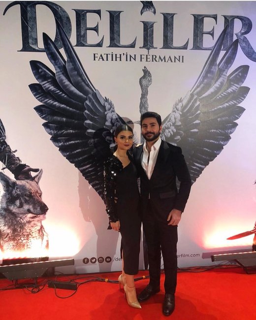 Elçinin xanımı Aydanla YENİ FOTOSU