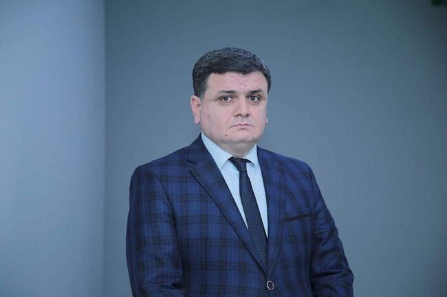 Vətəndaşların bitməyən metro zülmü... Qapılar bağlanır, növbəti stansiya travmatologiya