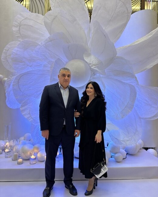 Elnarə həyat yoldaşı ilə - Foto