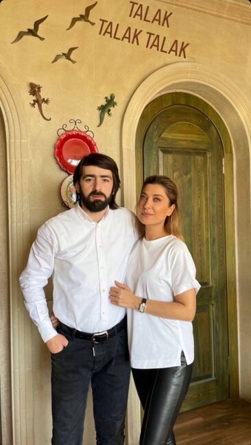 Elşad Xose həyat yoldaşı ilə foto paylaşdı