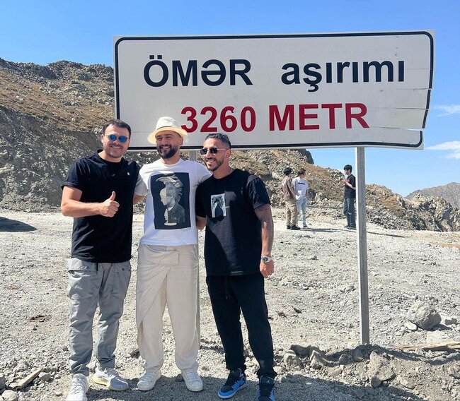 Emin Kəlbəcərdən fotolar paylaşdı