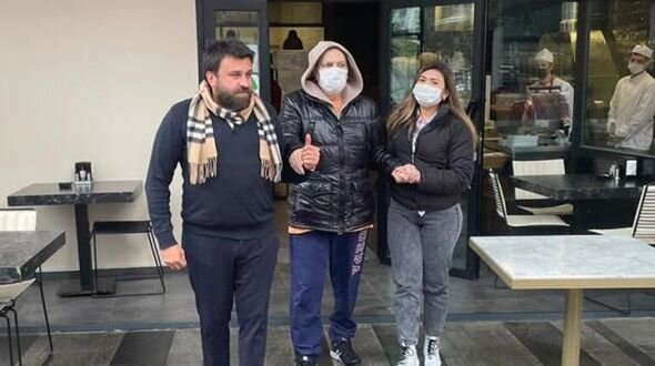 Xəstəlikdən əziyyət çəkən şoumendən ŞAD XƏBƏR - FOTO