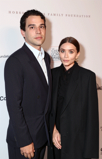 Məşhur aktrisa gizlincə ərə getdi - FOTO