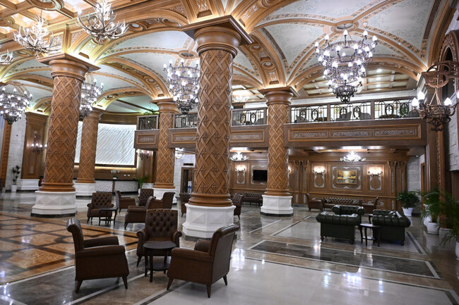 Prezidentlə xanımı Şamaxıda daha bir hotel açılışında - Fotolar