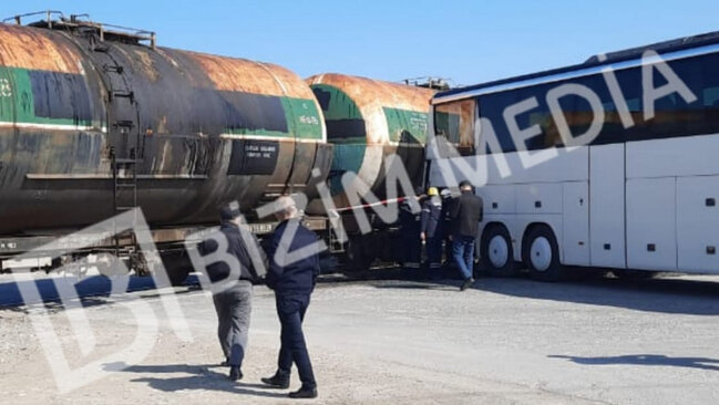 Sumqayıtda dəhşətli qəza - Bələdçinin başı bədənindən ayrıldı - FOTOLAR