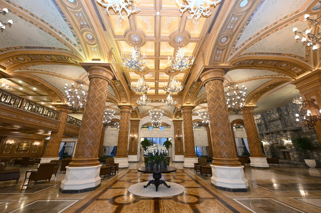 Prezidentlə xanımı Şamaxıda daha bir hotel açılışında - Fotolar
