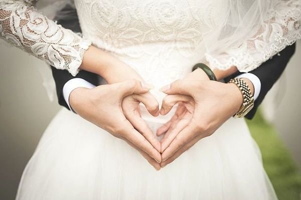 Azərbaycanda evlilik üçün ən ideal yaş – SORĞU