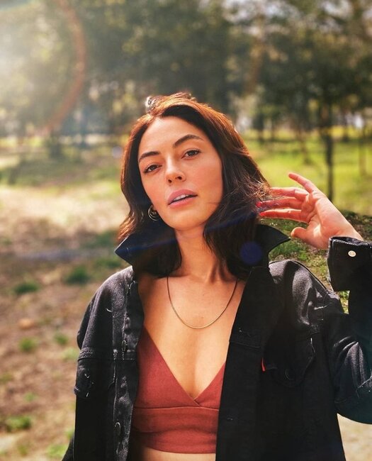 "Selena" serialının "Kıvılcım"ı TANINMAZ HALDA - FOTOLAR