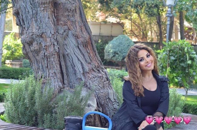 "FaceApp"ı yeni öyrənən Mətanət Əsədova