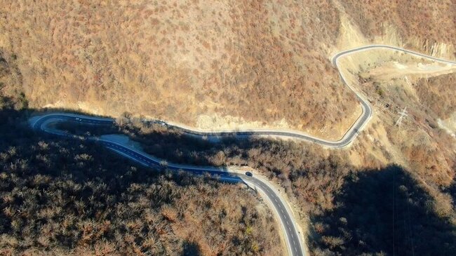 Prezidentlə xanımı Ağdərədə yol açılışında - Fotolar