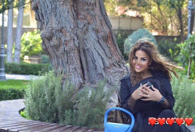 "FaceApp"ı yeni öyrənən Mətanət Əsədova