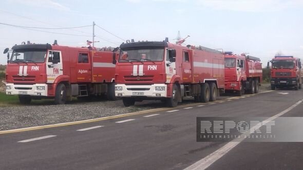 FHN-in 15 ədəd xüsusi təyinatlı yanğınsöndürmə avtomobili heyəti ilə birgə Xankəndiyə yola salınıb - FOTO