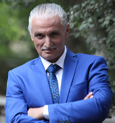 Prezident daha bir xalq artistinə ev bağışladı - FOTO