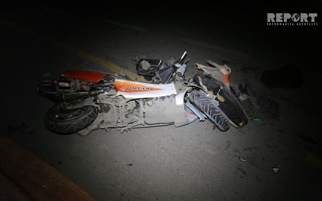 Abşeronda 23 yaşlı motosikletçini avtomobil vuraraq ağır xəsarət yetirib