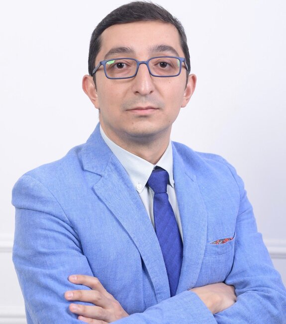 Kolbasa alarkən nələrə diqqət etməli? Keyfiyyətli məhsulu seçməyin yolları - QİDA EKSPERTİNDƏN AÇIQLAMA