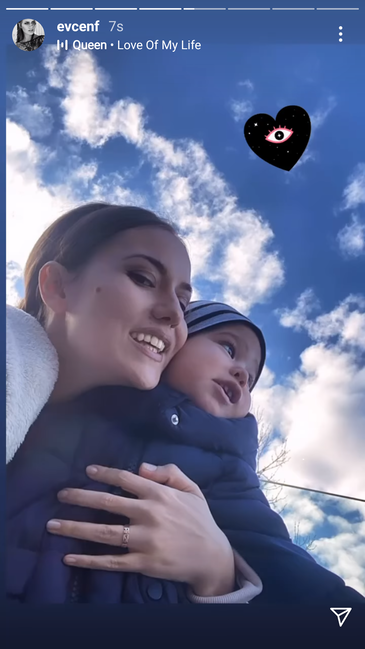 Fahriye oğlu ilə yeni görüntüsünü PAYLAŞDI - FOTO