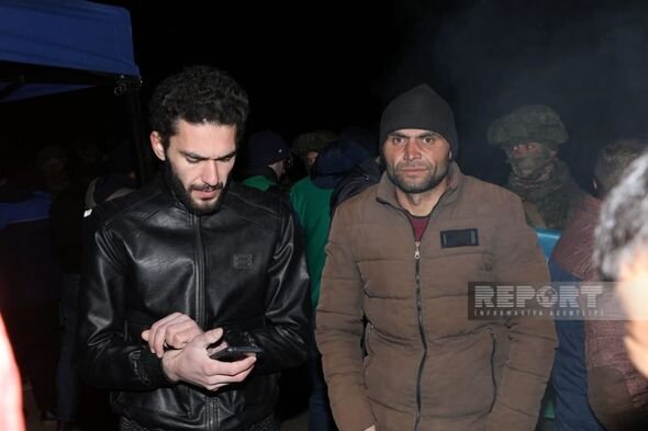 Soyuq, qaranlıq və azərbaycanlı fəalların müqaviməti - FOTO/VİDEO