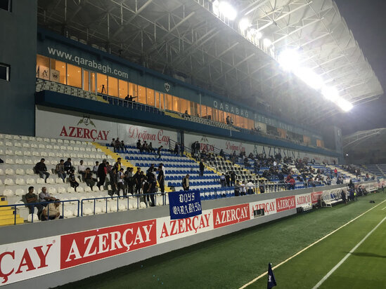 Azərbaycanda futbol qarşılaşmasında hamını duyğulandıran hərəkət - VİDEO