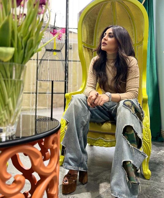 2600 dollarlıq şalvar bu dəfə Gülayın əynində