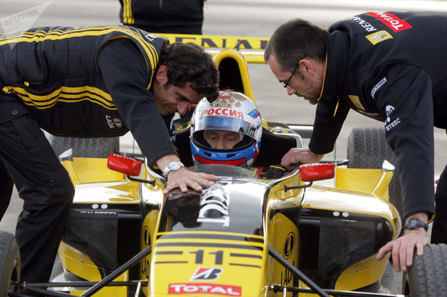 Putinin bitib-tükənməyən avtomobil sevgisi – Fotolar