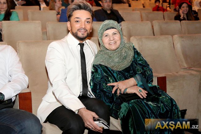 Faiq Ağayev anası ilə konsertdə - FOTOLAR