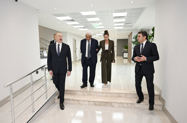 Prezidentlə xanımı açılışa qatıldı - Fotolar