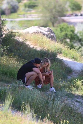 Çempionlar Liqasının finalında sahəyə çıxan yarıçılpaq qızın YENİ FOTOLARI ÜZƏ ÇIXDI