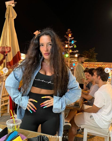 Dilarə bikinidə belə POZA VERDİ - FOTOLAR