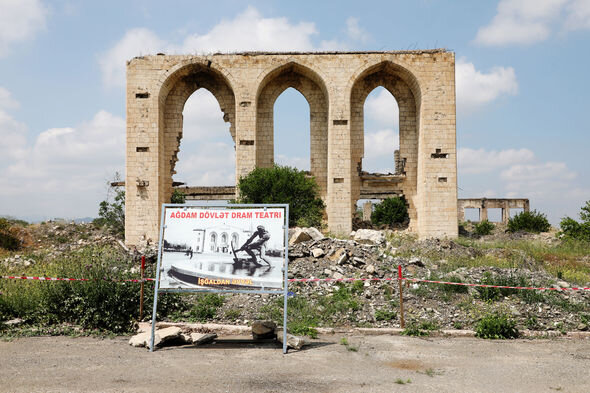 Qarabağda "Xarı bülbül" maketləri ərsəyə gətirilib - FOTO-VİDEO