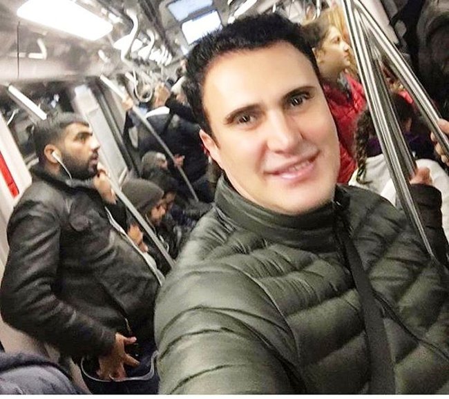 Nadir 16 ildən sonra ilk dəfə metroda: "Heç xoşuma gəlmədi" - FOTO