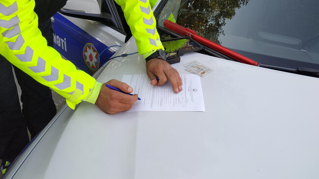 Sürücülərə XƏBƏRDARLIQ - Bu halda 50 AZN cərimələnə bilərsiniz - FOTO