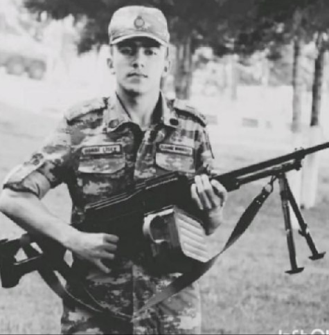 Gəncədə intihar edən gənc tələbə imiş, FOTOSU yayıldı - YENİLƏNİB