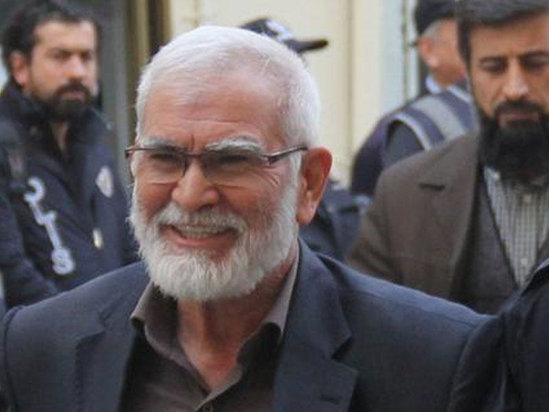 Biabırçılıq! Telefonundan uşaq pornosu çıxdı - FOTO