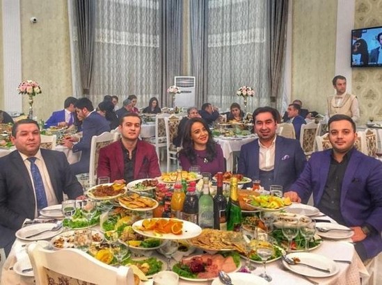 Arzu Əliyeva nişanlandı- FOTOLAR