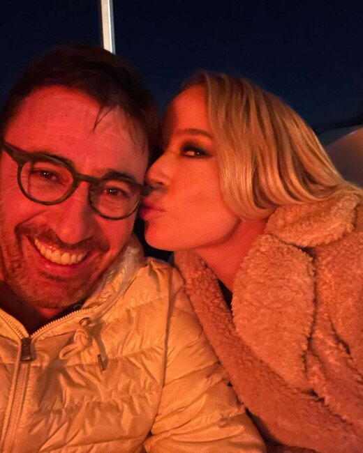 Gülçindən ölən sevgilisi ilə bağlı paylaşım - FOTOLAR