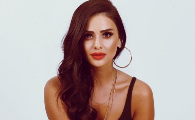 "Namusumla bağlı nəsə deyirsənsə, qarşında məni görərsən" - VİDEO