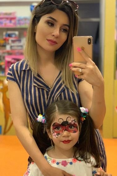 "Uğur böcəyim" - Aparıcı Zaurla Günayın qızından yeni FOTOLAR