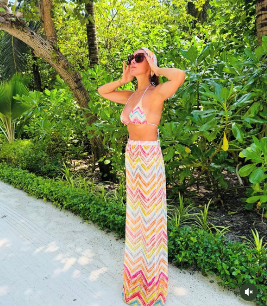 Hadise Maldivdə istirahətdə - FOTOLAR