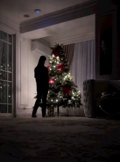 Bu da Hüseynin DƏBDƏBƏLİ EVİ - FOTO